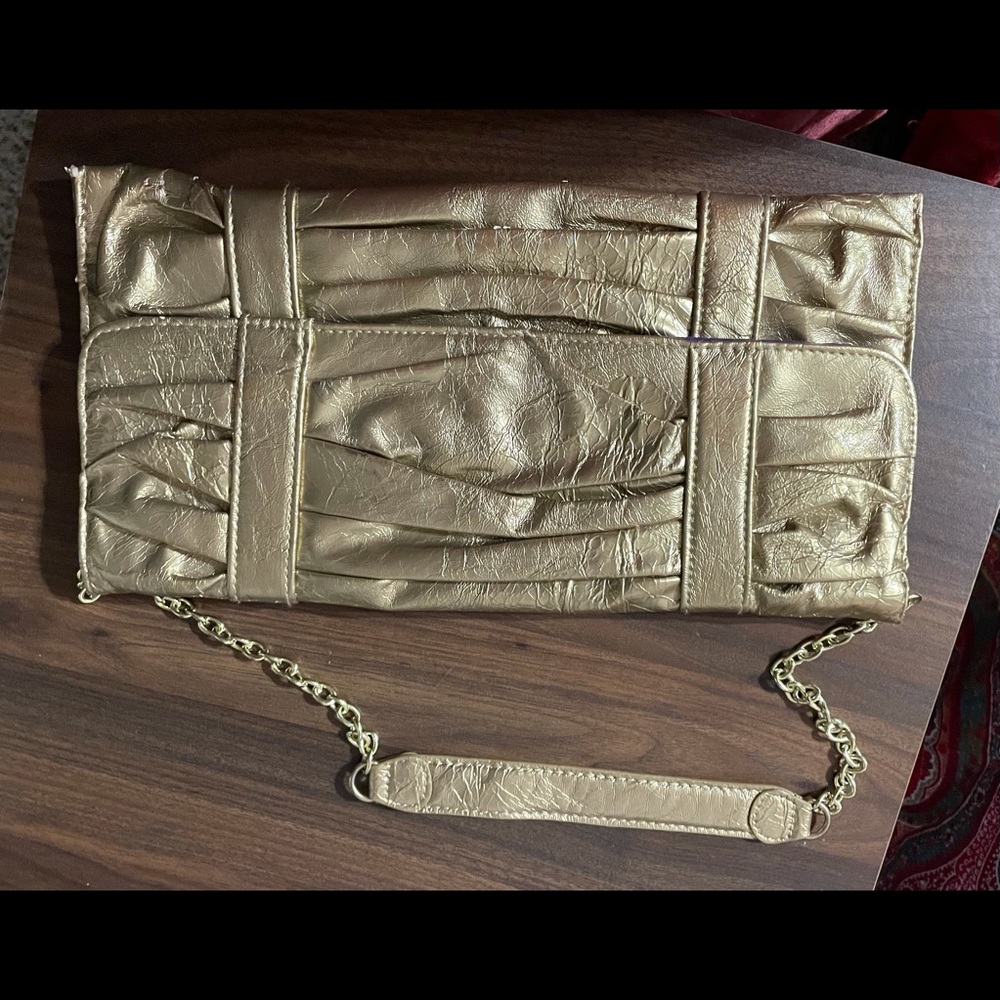 Gold clutch